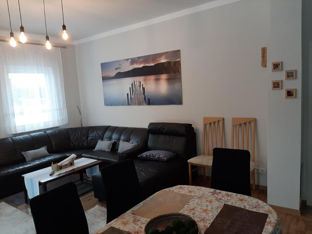 Am Bahnhof Apartamento Werneuchen Exterior foto