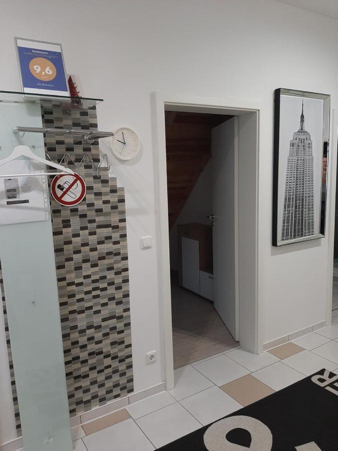 Am Bahnhof Apartamento Werneuchen Exterior foto